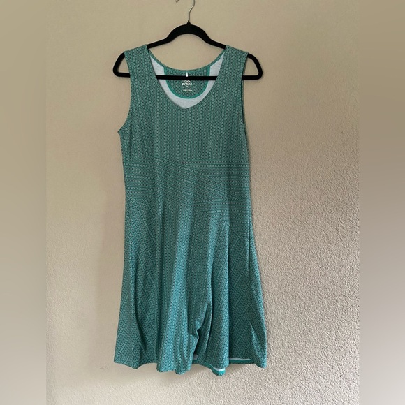 PrAna Amelie Dress In Green Print Sleeveless Tank Athletic Mini Size XL - Picture 1 of 4